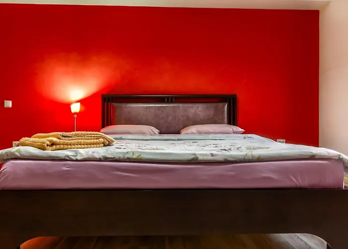 420 Lighthouse Apartments Arbat - Traveler\'S Choice