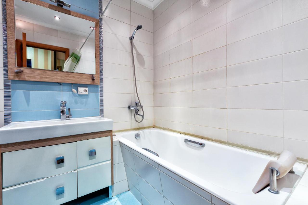 420 Lighthouse Arbat - Traveler's Choice * Almaty